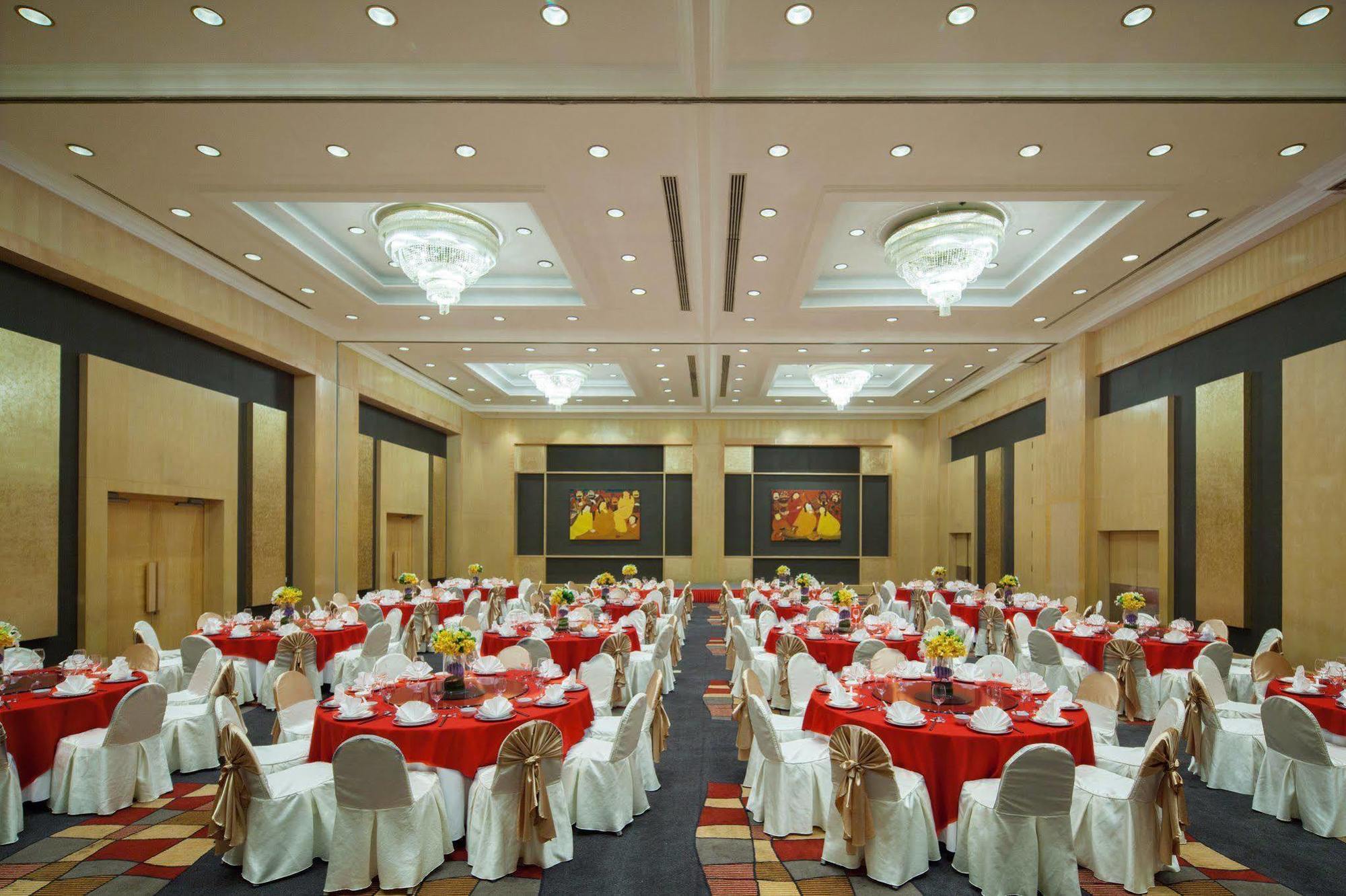 Beijing Royal Grand Hotel Екстериор снимка